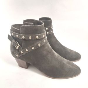 Violet & Red Boots Olive Green Suede Ankle Strappy Booties Zip Sz 6M Studded EUC